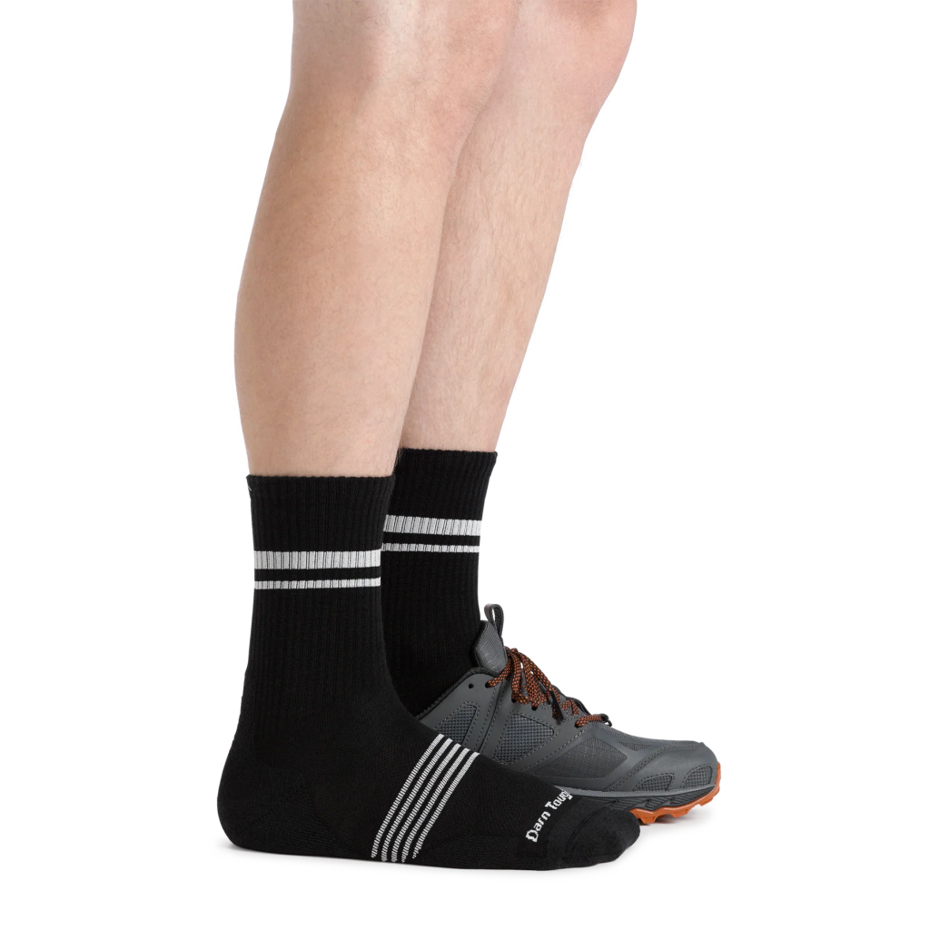 Darn Tough 1118 Men's Element Micro Crew Lightweight Running Socks - Hill and Dale Outdoors