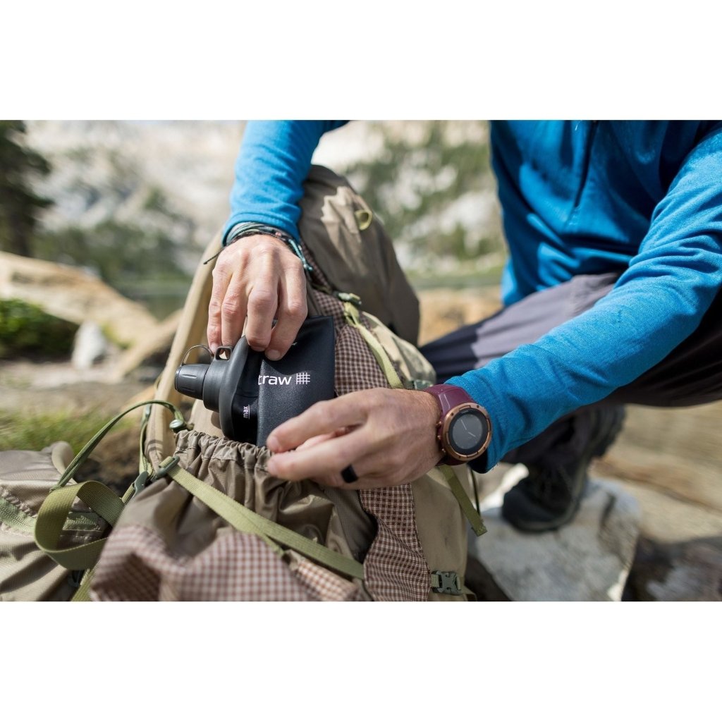 LifeStraw Peak Series 1L Squeeze Bottle - Mountain Blue - Hill and Dale Outdoors