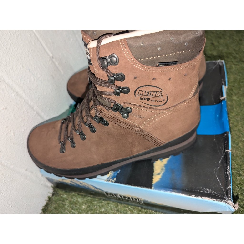 Meindl Guffert GTX Wide Fit Mountaineering Boots - Brown - UK10 (Ex - Demo) - Hill and Dale Outdoors