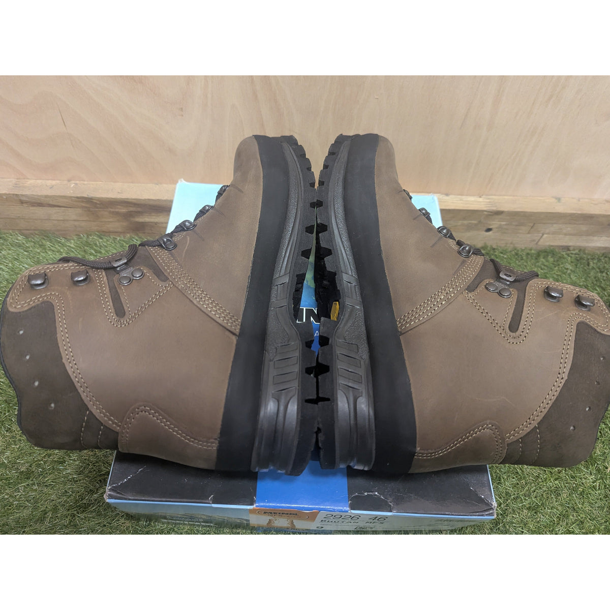 Meindl Bhutan MFS GTX Walking Boots - Dark Brown - UK 9 - (Ex-Demo)
